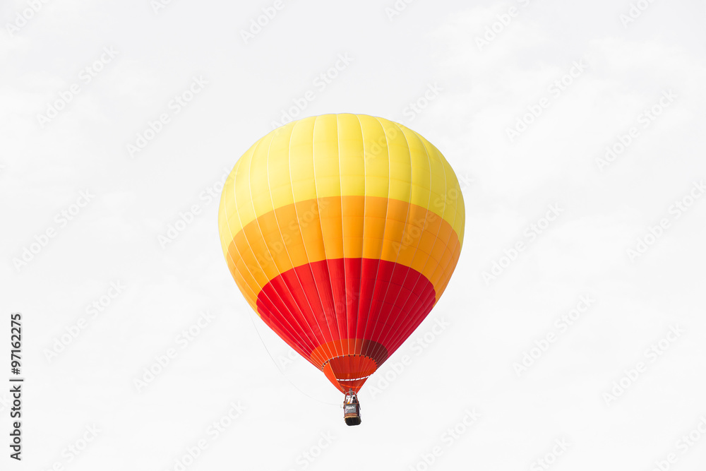 Obraz premium colorful hot air balloon isolated on white background