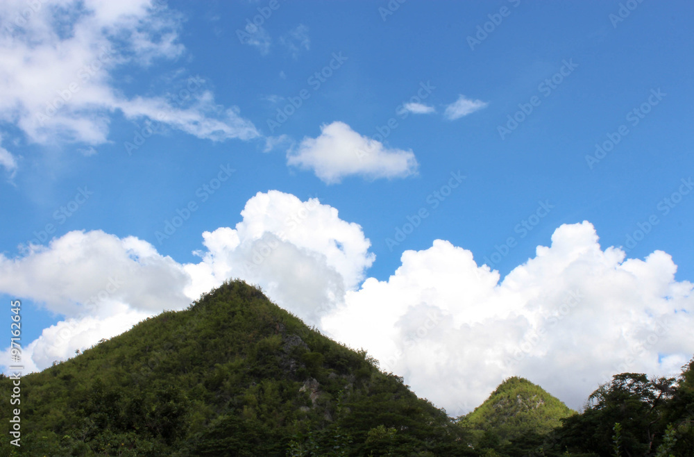 soft focus, blue sky cloud with the mountain background