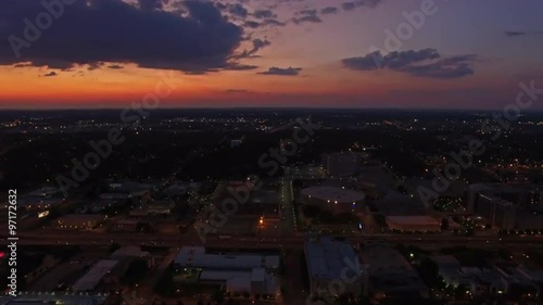 Wallpaper Mural Aerial Alabama Birmingham
Aerial video of downtown Birmingham in Alabama. Torontodigital.ca