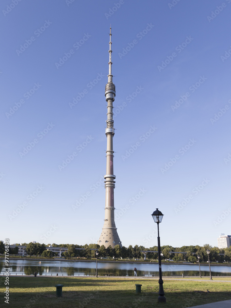 Naklejka premium Ostankino Tower in the morning