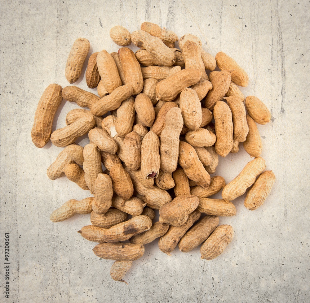 Roasted peanuts Roasted peanuts