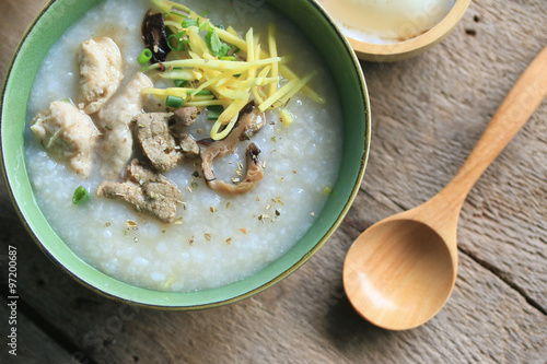 Obraz na płótnie rice porridge with minced pork