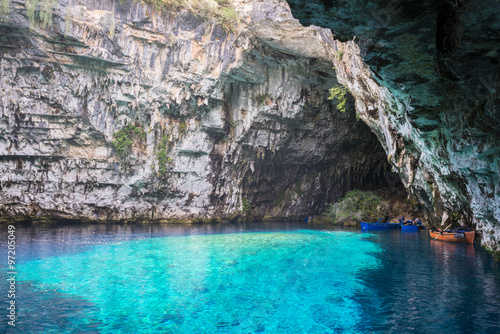 Jaskinia Melissani na wyspie Kefalonia (Grecja)