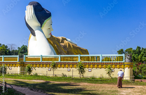 Myanmar, Bago, the huge statue of the reclining Buddha (Shwethalyaung Buddha)