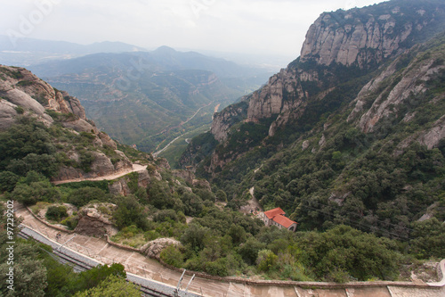 Монастырь и горы Монсеррат. Каталония, Испания. 
