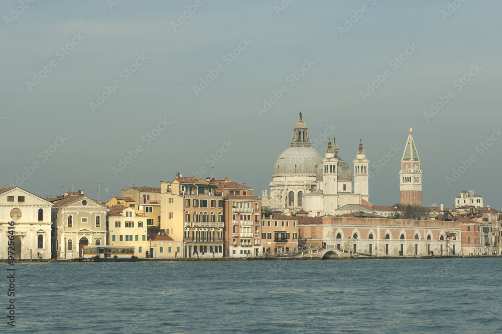 panorama di Venezia dal Canale della Giudecca