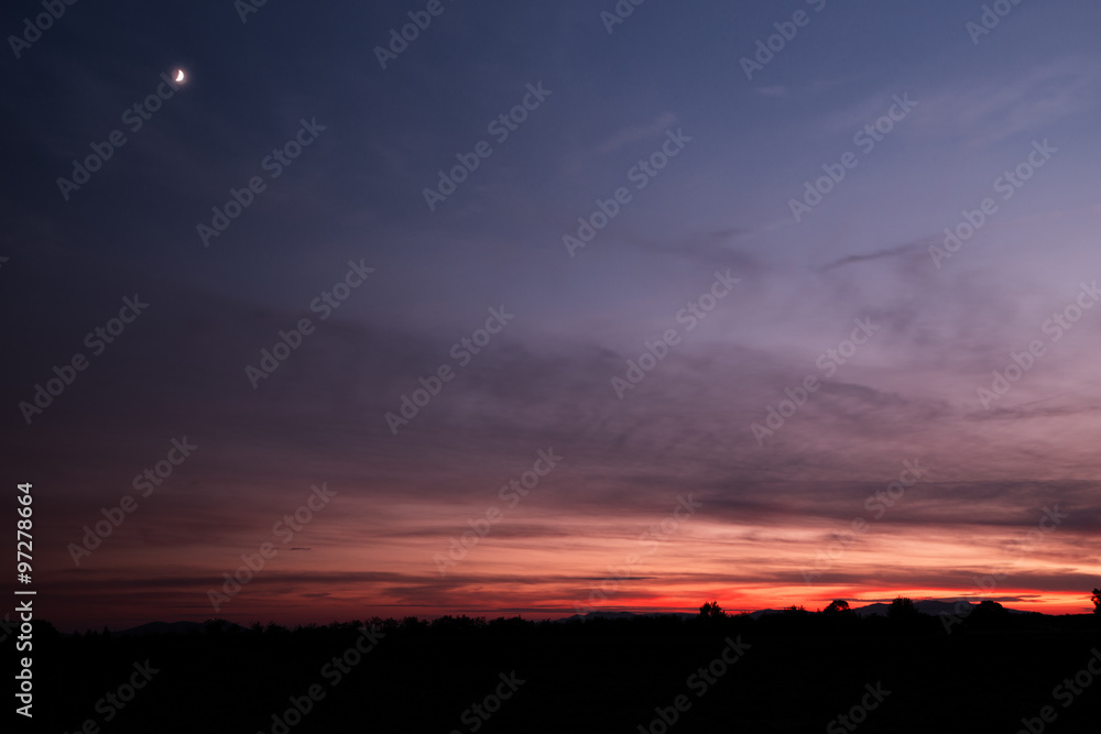 Obraz premium Abendlicht in der warmen Toscana