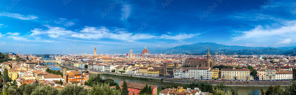 Fototapeta premium Panoramic view of Florence