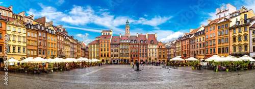 Fototapeta Rynek Starego Miasta w Warszawie panoramiczna