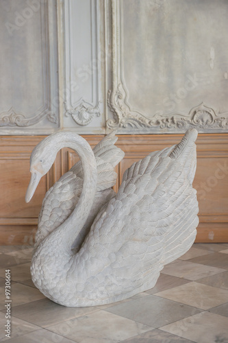 antique  Swan statue