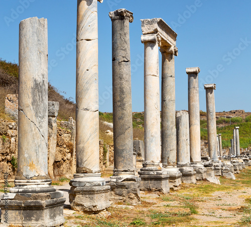 perge old construction in asia turkey the column and the roman