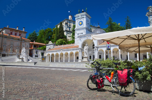 Bike parked in Piazza Libertà, Udine, Italy: riding along the Alpe Adria cycle route (Ciclovia Alpe Adria Radweg)
 photo