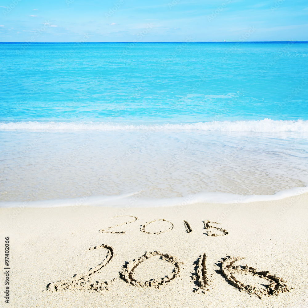 Celebrating 2016 on a tropical beach Celebrating 2016 on a tropical beach