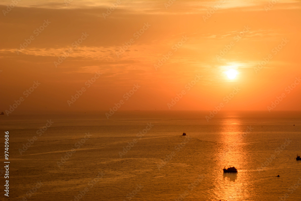 Sunset in the sea, Samae San Islands