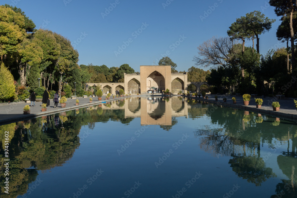 Obraz premium Ispahan, le Chehel Sotoun : le palais des 40 colonnes