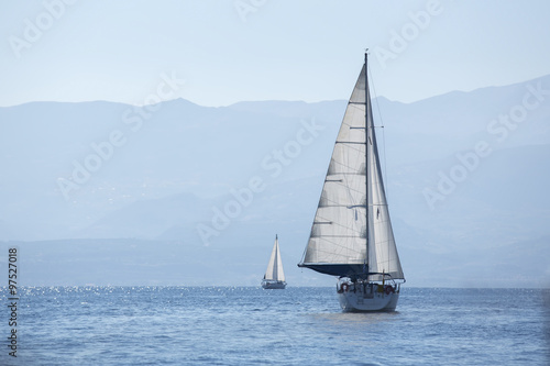 Sailing in the wind through the waves. Luxury yachts. © De Visu