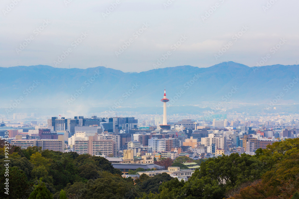 Obraz premium Kyoto city in autumn