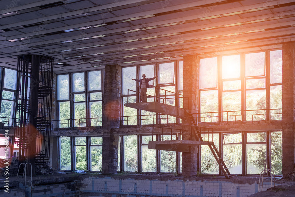 Fototapeta premium Abandoned swimming pool