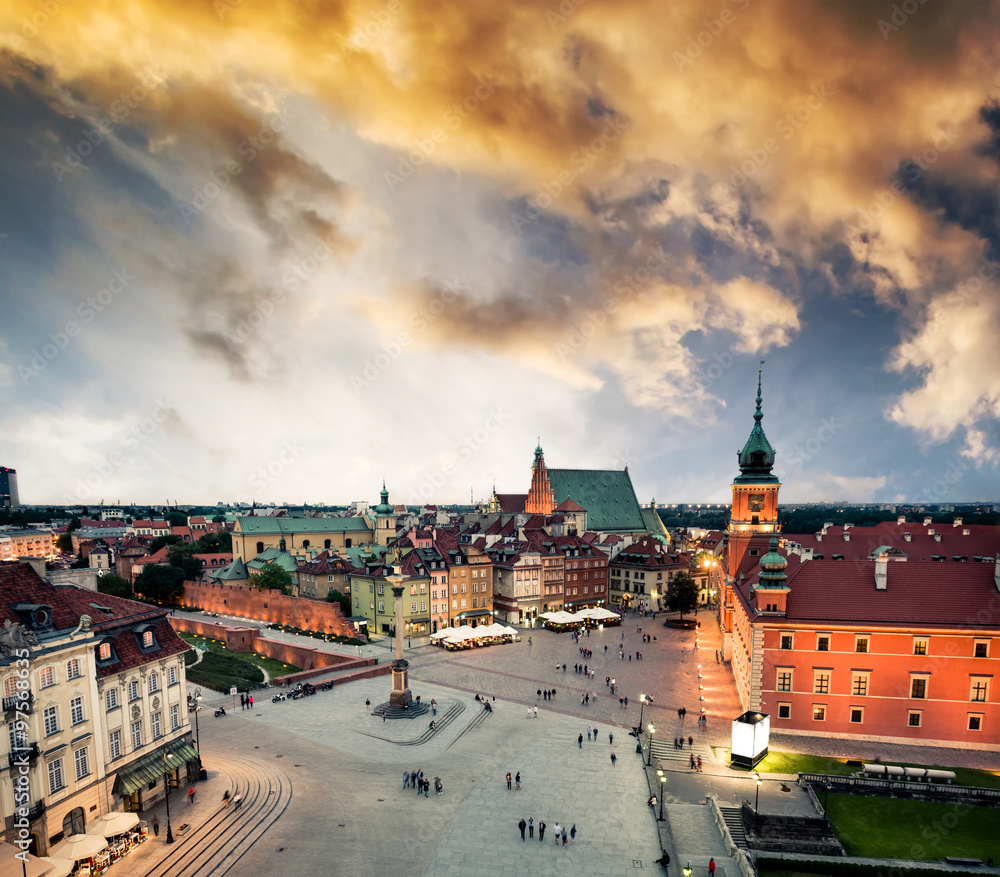 Obraz premium view on the central Warsaw square from town hall