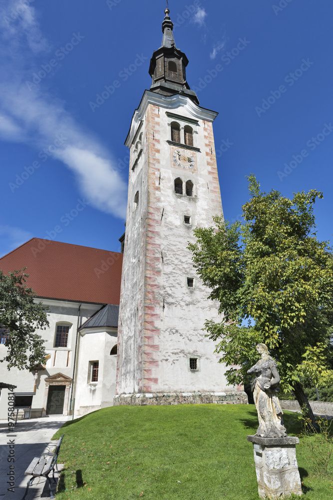 Naklejka premium Church Assumption of Mary on lake Bled island