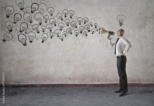 Spreading ideas