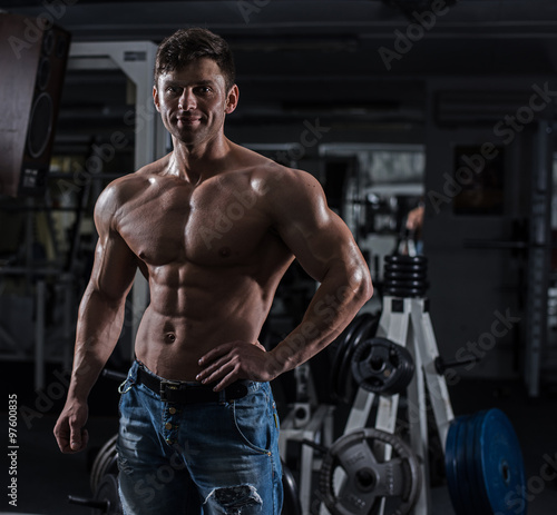 Bodybuilder in the gym © bondarchik