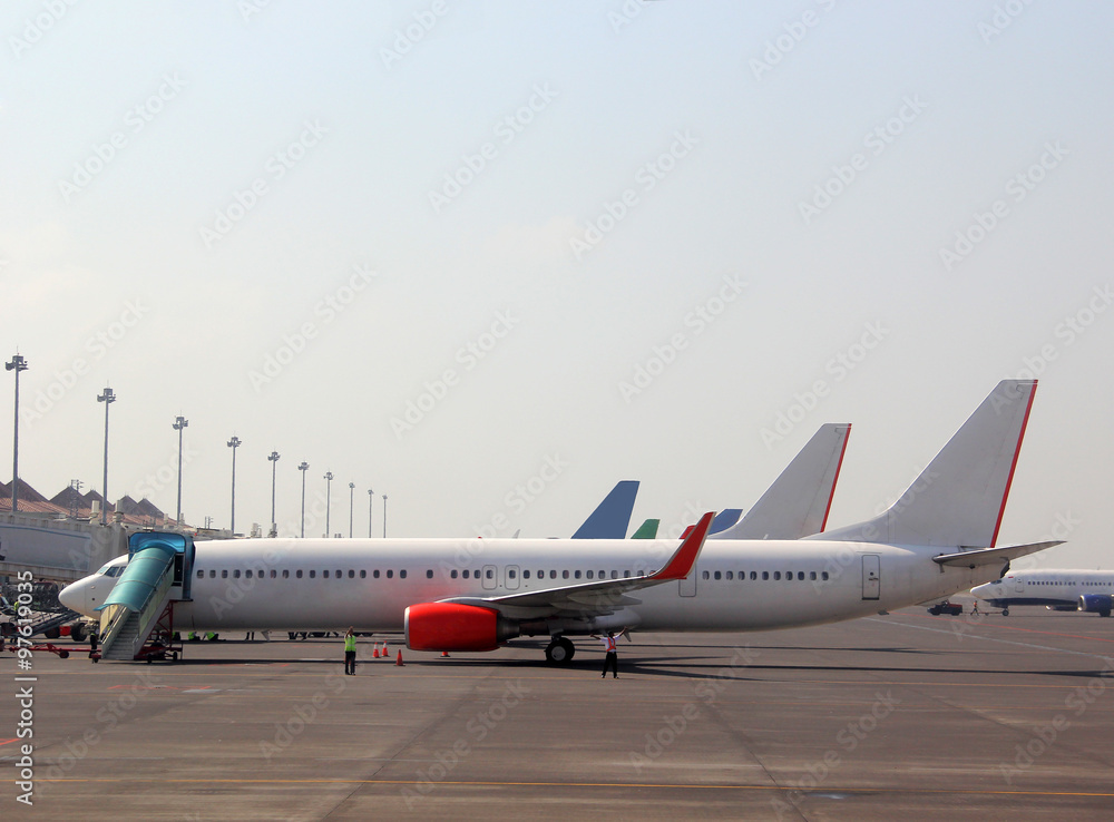 Airplane Airplane