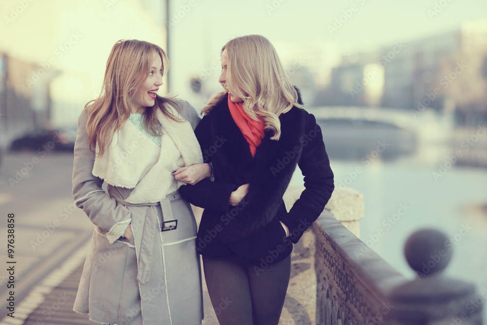two women friends traveling city happiness two women friends traveling city happiness