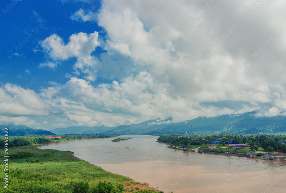 The region of the Golden Triangle, the view from Thailand to Burma