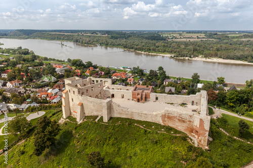 view of the old town of Kazimierz Dolny on the Vistula 
 photo
