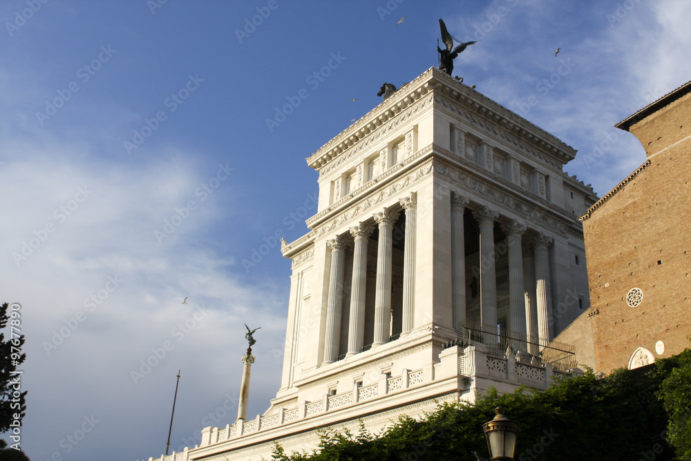Obraz premium Vittoriano (Vittorio Emanuele II Monument) in Rome, Italy