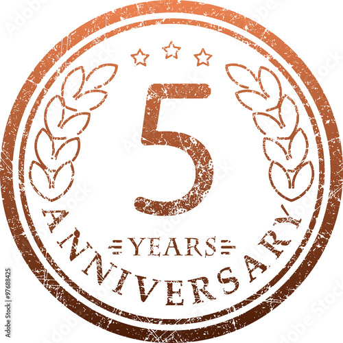 Vintage anniversary 5 years round grunge round stamp. Retro styl