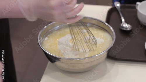 Wallpaper Mural Mixing Batter for  cake or muffin. Torontodigital.ca