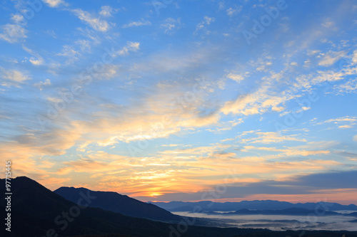 蒜山高原の夜明け