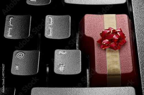 Christmas online shopping c...