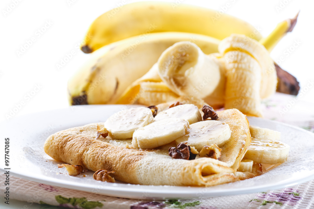sweet pancakes with bananas and nuts sweet pancakes with bananas and nuts