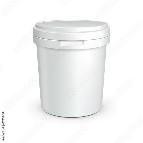 White Tub Food Plastic Container For Dessert, Yogurt, Ice Cream, Sour Cream Or Snack. Ready For Your Design. Product Packing Vector EPS10  © Denis Semenchenko