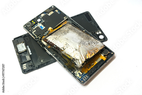 using expired or low quality battery cause of short circuit of the phone
