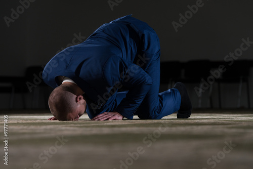 Young Business Man Muslim Praying