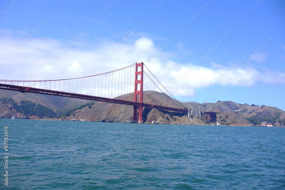 San Francisco's Golden Gate Bridge San Francisco's Golden Gate Bridge