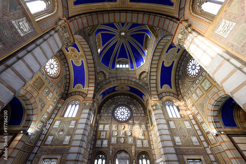 Wallpaper Mural Milano, Cimitero Monumentale Torontodigital.ca