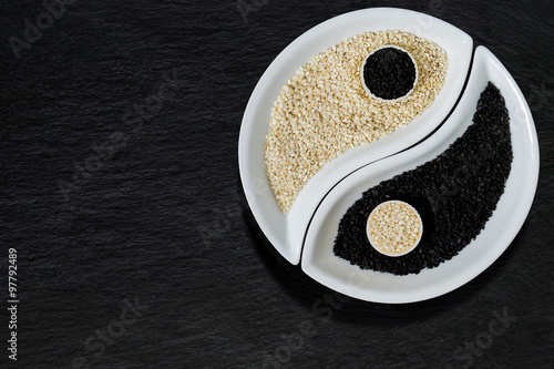 Sesame seeds in the form of Yin Yang symbol