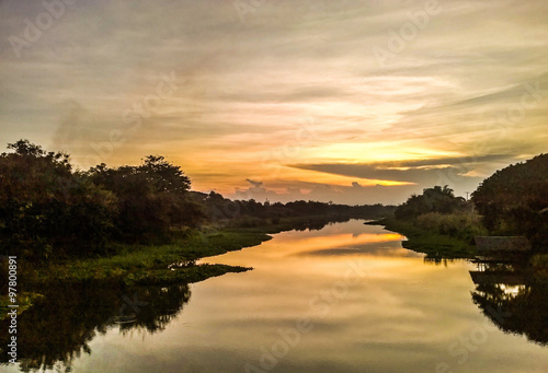 Fototapeta Naklejka Na Ścianę i Meble -  River view and sunset.