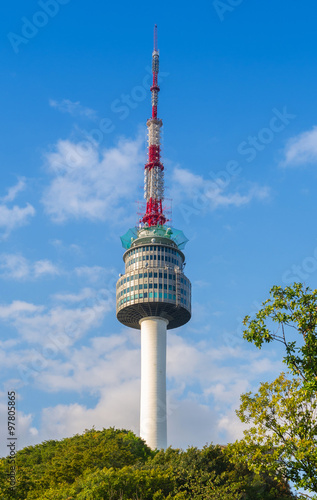 Obraz na płótnie Namsan Tower, and the blue sky in Seoul,Korea w salonie