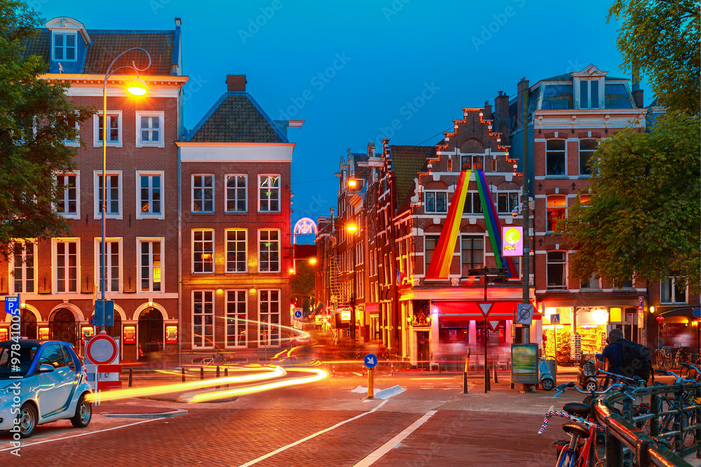 Obraz premium Night city view of Amsterdam street