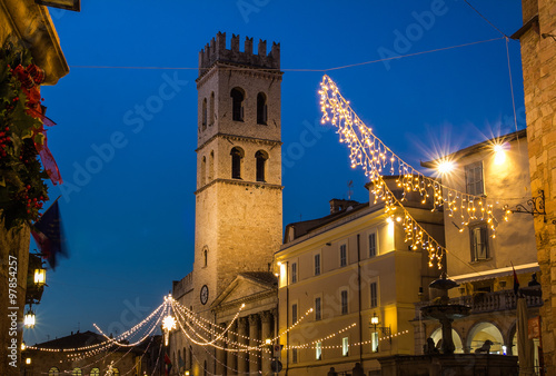 Piazza del comune ad Assisi in Umbria photo