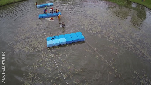 Course d'obstacle, vue aérienne