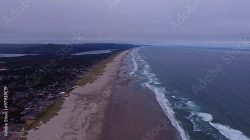 Wallpaper Mural Aerial Oregon Canon Beach
Aerial video of Canon beach in Oregon  Torontodigital.ca