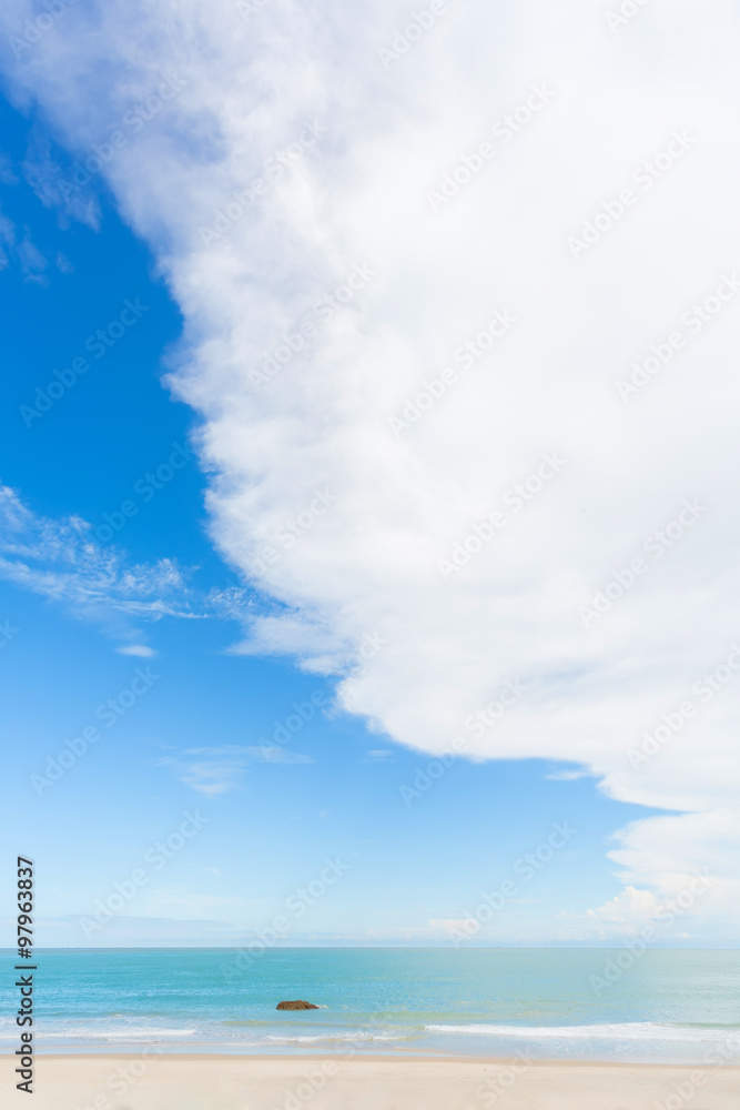 sea and blue sky