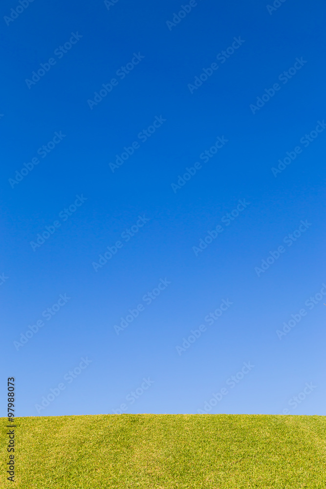 青空と芝生背景素材stock Photo Adobe Stock